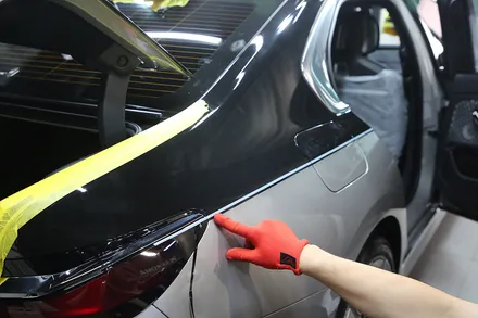 인천 투톤 랩핑으로 해결 BMW I7 듀오톤 순정 판박이 / 광진구, 성수, 송파