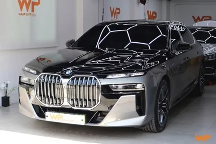 BMW 7시리즈 상단 투톤랩핑 비닐프로그 하이그로시 블랙 광진구랩핑 / 광진구, 성수, 송파