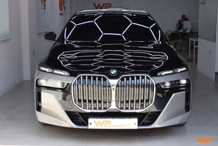 BMW 7시리즈 상단 투톤랩핑 비닐프로그 하이그로시 블랙 광진구랩핑 / 광진구, 성수, 송파