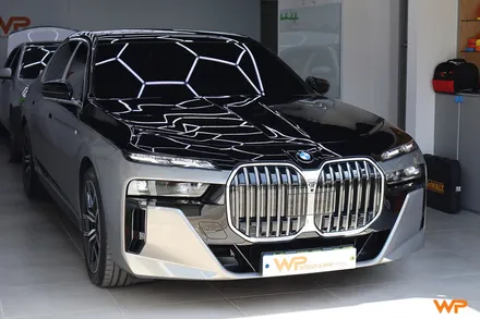 BMW 7시리즈 상단 투톤랩핑 비닐프로그 하이그로시 블랙 광진구랩핑 / 광진구, 성수, 송파