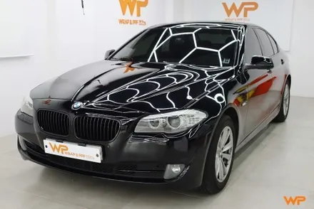 BMW F10 5시리즈 고광택 하이그로시 전체랩핑 크롬죽이기 서울경기 / 광진구, 성수, 송파