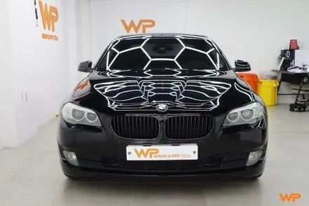 BMW F10 5시리즈 고광택 하이그로시 전체랩핑 크롬죽이기 서울경기 / 광진구, 성수, 송파