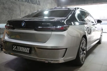 인천 투톤 랩핑으로 해결 BMW I7 듀오톤 순정 판박이 / 광진구, 성수, 송파