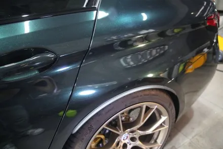 인천 랩핑 고광택 AX 필름 메탈릭 에메랄드 전체 시공 [ BMW M5 CS ] / 광진구, 성수, 송파