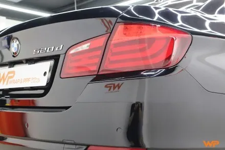 BMW F10 5시리즈 고광택 하이그로시 전체랩핑 크롬죽이기 서울경기 / 광진구, 성수, 송파