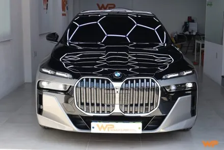 BMW 7시리즈 상단 투톤랩핑 비닐프로그 하이그로시 블랙 광진구랩핑 / 광진구, 성수, 송파