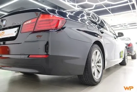 BMW F10 5시리즈 고광택 하이그로시 전체랩핑 크롬죽이기 서울경기 / 광진구, 성수, 송파