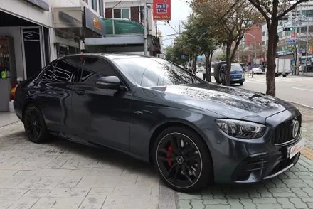 벤츠 w213 e클래스 끝판왕 E53amg 전체랩핑 / 광진구 중곡동