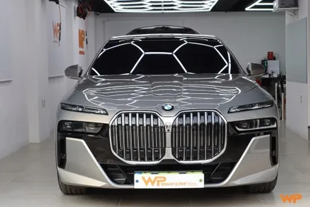 BMW 7시리즈 상단 투톤랩핑 비닐프로그 하이그로시 블랙 광진구랩핑 / 광진구, 성수, 송파