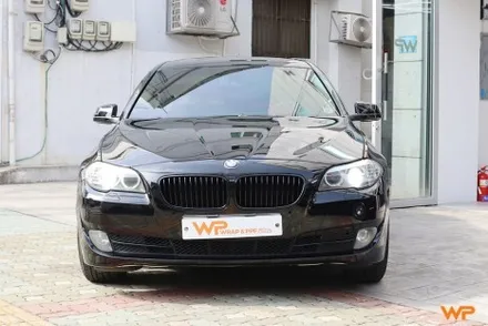 BMW F10 5시리즈 고광택 하이그로시 전체랩핑 크롬죽이기 서울경기 / 광진구, 성수, 송파