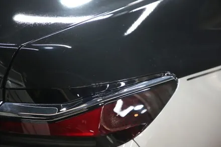 인천 투톤 랩핑으로 해결 BMW I7 듀오톤 순정 판박이 / 광진구, 성수, 송파