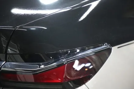 인천 투톤 랩핑으로 해결 BMW I7 듀오톤 순정 판박이 / 광진구, 성수, 송파