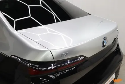 송파랩핑 BMW I7 투톤랩핑 이런 컬러 조합 어때 / 광진구 중곡동