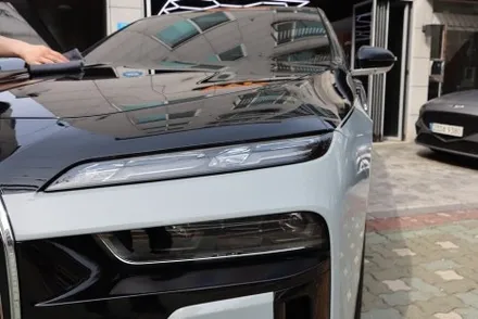 성수동 BMW 7시리즈 투톤랩핑 -고급스러움을 더하다. / 광진구 중곡동