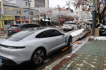 강남 포르쉐 타이칸 전체PPF 이렇게 시공해야 만족하시더라고요. / 광진구 중곡동