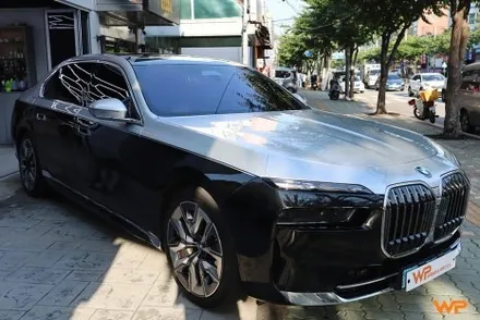 송파랩핑 BMW I7 투톤랩핑 이런 컬러 조합 어때 / 광진구 중곡동