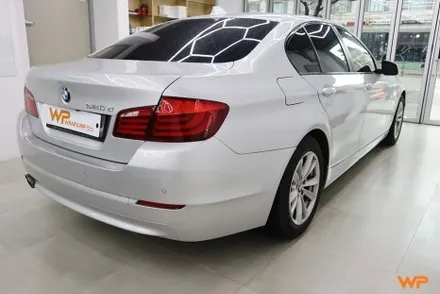 BMW F10 5시리즈 고광택 하이그로시 전체랩핑 크롬죽이기 서울경기 / 광진구, 성수, 송파
