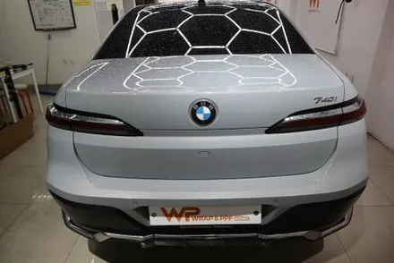 성수동 BMW 7시리즈 투톤랩핑 -고급스러움을 더하다. / 광진구 중곡동