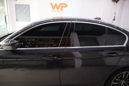 BMW G30 520I 윈도우몰딩 크롬죽이기 부분랩핑 / 광진구 중곡동