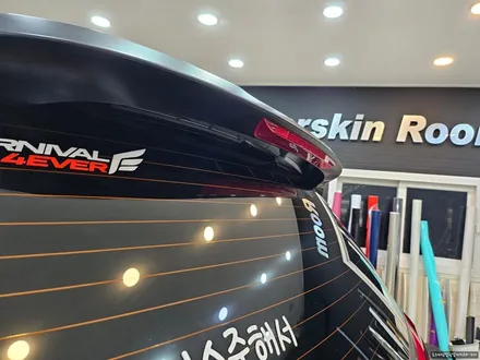 동탄랩핑 4세대 KA4 카니발 전체랩핑, 올블랙무광랩핑, 무광크롬죽이기, 블랙유광 루프스킨 전체 시공!! / 용인 기흥구 청덕동