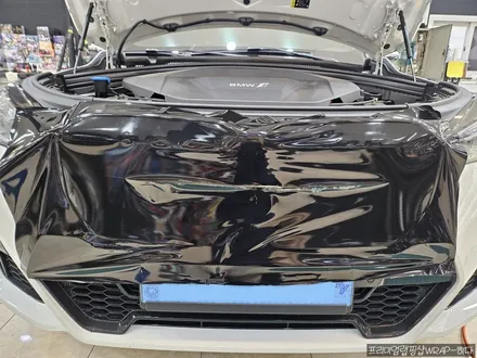 동탄랩핑 BMW IX1 그릴랩핑, 크롬딜리트, 신형 그릴 변경, 부분랩핑, 블랙유광시공 / 용인 기흥구 청덕동
