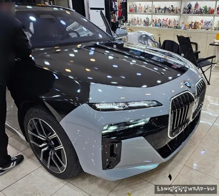 대형세단 BMW 740I!! 글로스 블랙 메탈릭 전체랩핑 시공!!컬러 체인지 랩핑, 수원랩핑샵 / 용인 기흥구 청덕동