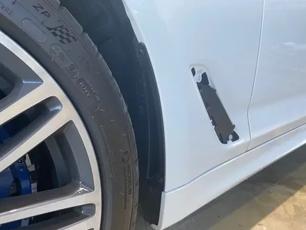 광주 BMW 랩핑 홀로그램 화이트 오묘한 컬러 / 광주 광산구 하남동