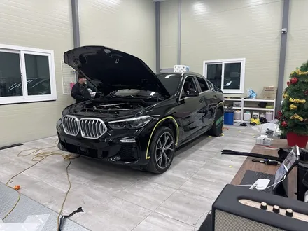 광주랩핑 전문매장 랩마블스튜디오 bmw x6 고광택필름 전체랩핑 / 광주 광산구 하남동