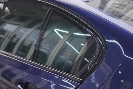 광주랩핑 전문샵 랩마블스튜디오 bmw520i 크롬죽이기 포인트랩핑 스모그라이트ppf시공 / 광주 광산구 하남동