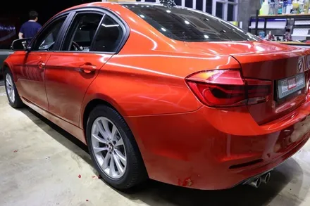 BMW 320d 전체랩핑, 강렬한 레드 시공! / 광주 광산구 하남동