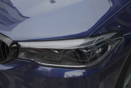 광주랩핑 전문샵 랩마블스튜디오 bmw520i 크롬죽이기 포인트랩핑 스모그라이트ppf시공 / 광주 광산구 하남동