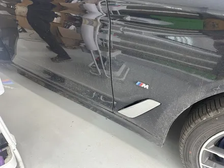 광주랩핑 전문매장 랩마블스튜디오 bmw5시리즈 탑폴리에필름으로 크롬죽이기 / 광주 광산구 하남동
