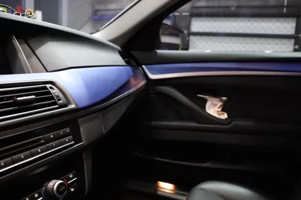 BMW 530i 실내랩핑 색다른 컬러로 탈바꿈! / 광주 광산구 하남동