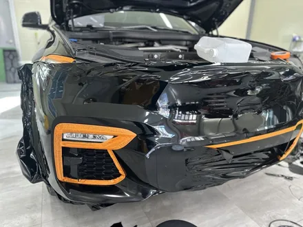 광주랩핑 전문매장 랩마블스튜디오 bmw x6 고광택필름 전체랩핑 / 광주 광산구 하남동