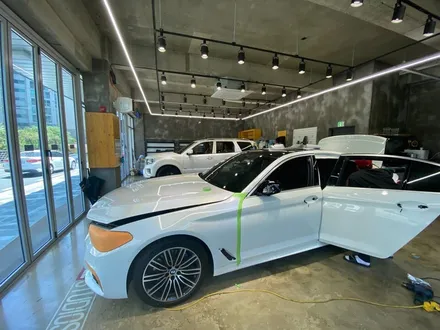 광주 BMW 랩핑 홀로그램 화이트 오묘한 컬러 / 광주 광산구 하남동
