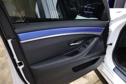 BMW 530i 실내랩핑 색다른 컬러로 탈바꿈! / 광주 광산구 하남동