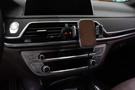 BMW 730d 실내랩핑, 깔끔한 분위기로의 변신 / 광주 광산구 하남동