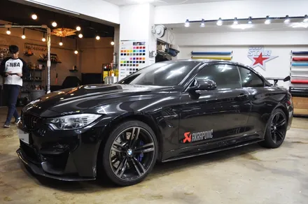 bmw M4 간단한 랩핑 포인트만 넣어 봤어요 / 수원 영화동
