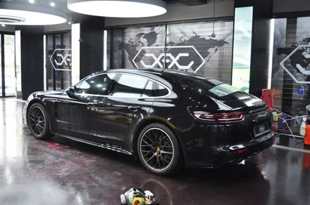 파나메라4S 윈도우 몰딩 랩핑 / 수원 영화동