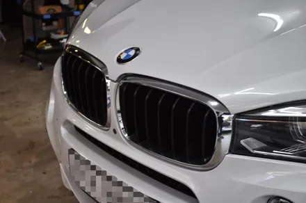 bmw x5 랩핑 키드니 그릴과 사이드미러 포인트 주기 / 수원 영화동