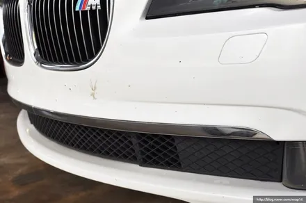 수원랩핑 bmw 크롬 몰딩을 블랙으로 튜닝 / 수원 영화동
