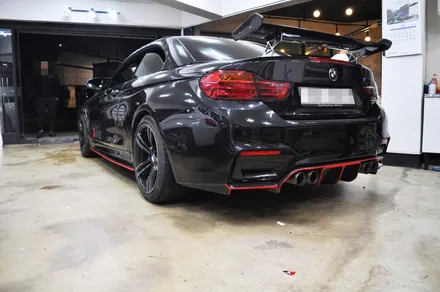 bmw M4 간단한 랩핑 포인트만 넣어 봤어요 / 수원 영화동