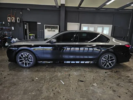 BMW 7시리즈 전체 크롬 죽이기 + 투톤랩핑 !! 용인랩핑 PPF 업체 랩401 / 용인시 처인구