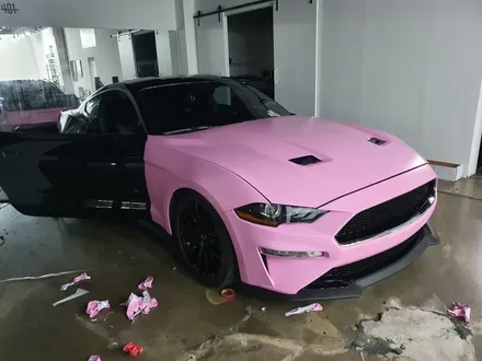 용인랩핑업체 머스탱 GT 에이버리 사틴 버블 껌 핑크 전체랩핑 시공!! 랩 401 / 용인, 광교, 성남