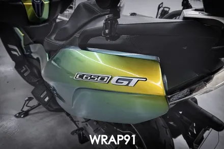 BMW C650 GT 카멜레온 랩핑 - 에이버리 유광 프레시스프링, 경남 부산 바이크랩핑 랩91 / 마산, 김해, 창원