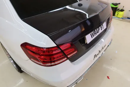 벤츠 e250 트렁크 카본 랩핑 후 사고로 인한 재시공, 김해 랩91 / 마산, 김해, 창원