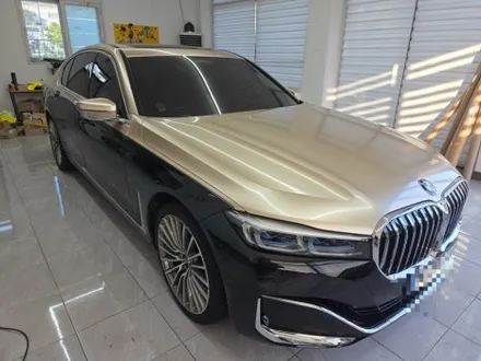 BMW 7시리즈 투톤 랩핑 브라바도 샴페인 골드 WRAP91 / 마산, 김해, 창원