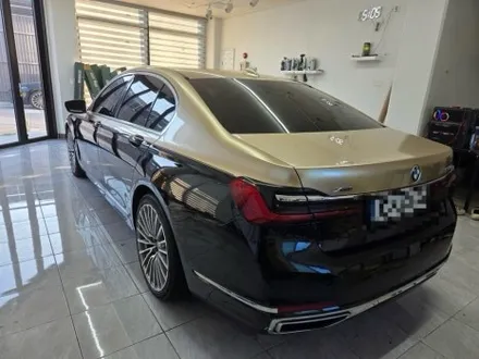 BMW 7시리즈 투톤 랩핑 브라바도 샴페인 골드 WRAP91 / 마산, 김해, 창원
