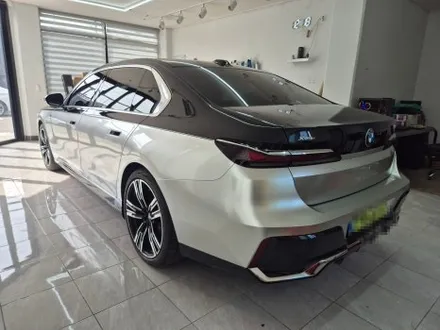 BMW 750e 투톤 전체 랩핑 AX 필름 샴페인 골드 WRAP91 / 마산, 김해, 창원