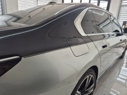 BMW 750e 투톤 전체 랩핑 AX 필름 샴페인 골드 WRAP91 / 마산, 김해, 창원
